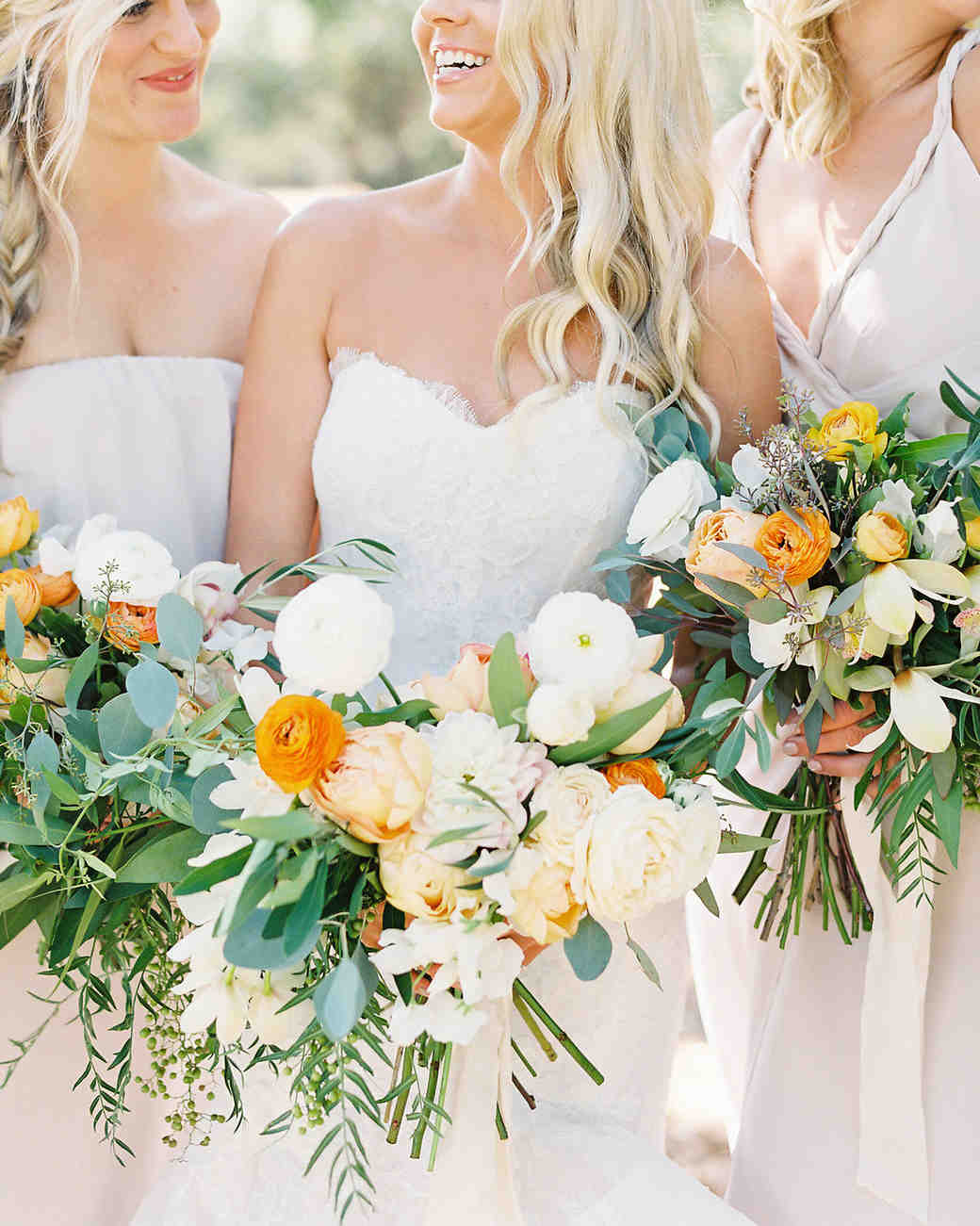 11 Dos And Don Ts For Choosing Your Bridesmaids Bouquets Martha Bride And Bridesmaids Bouquets