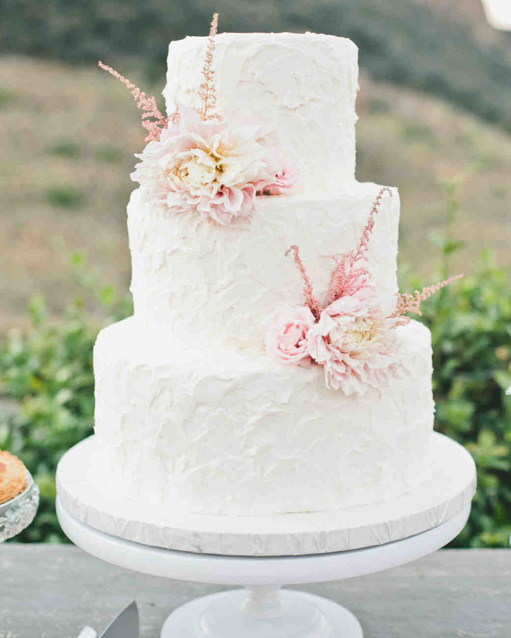 Beautiful Buttercream  Wedding  Cakes 