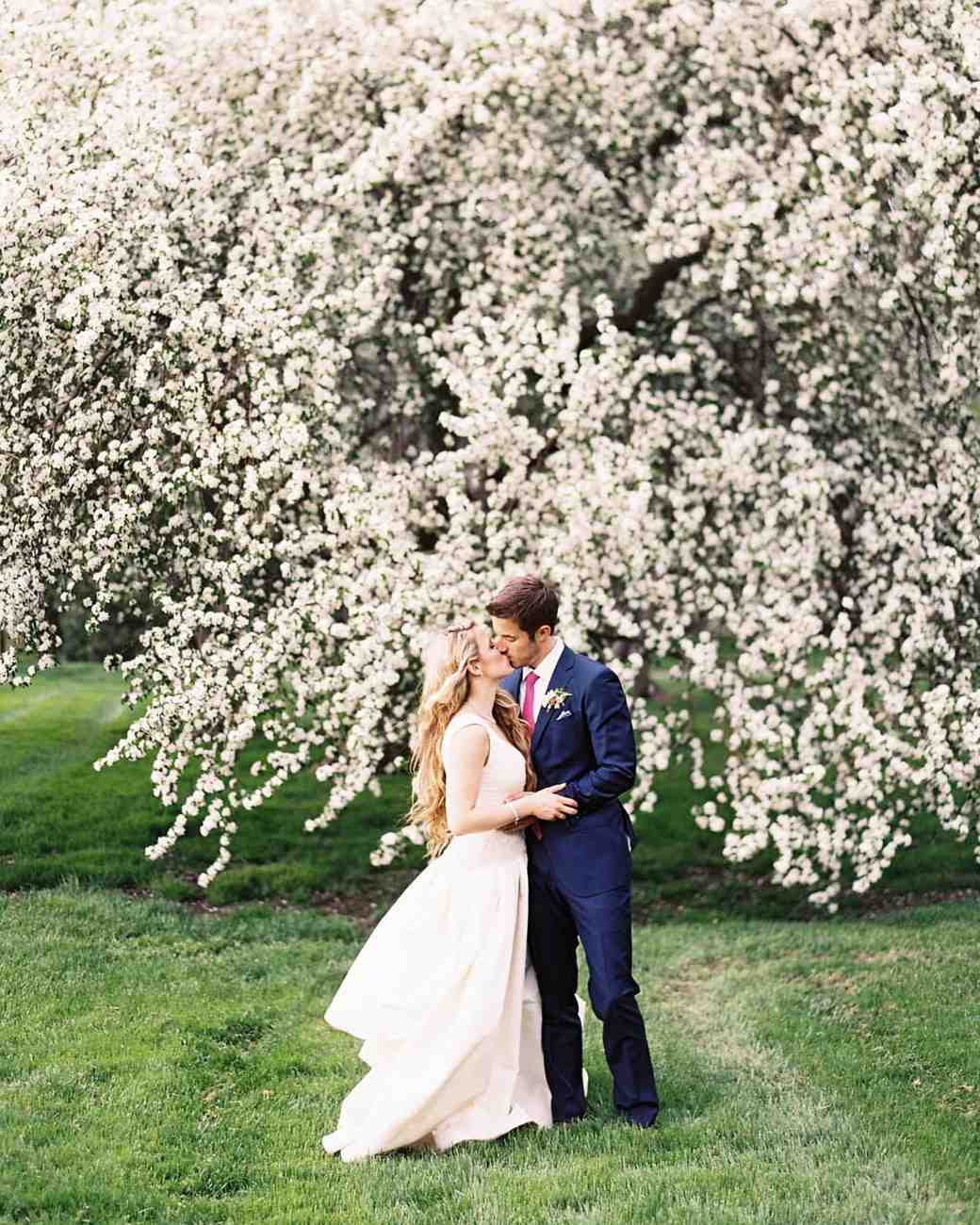 A Playful Wedding At Historical American Home In Michigan Martha A Playful Wedding At Historical American Home In Michigan Martha Weddings