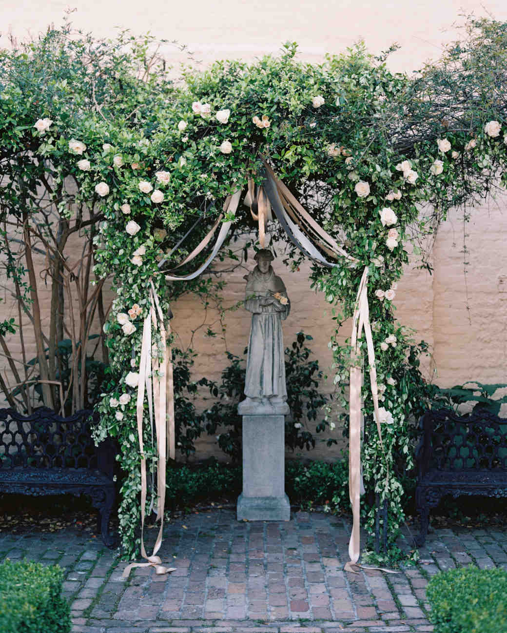 59 Wedding Arches That Will Instantly Upgrade Your Ceremony Martha Stewart Weddings 0554