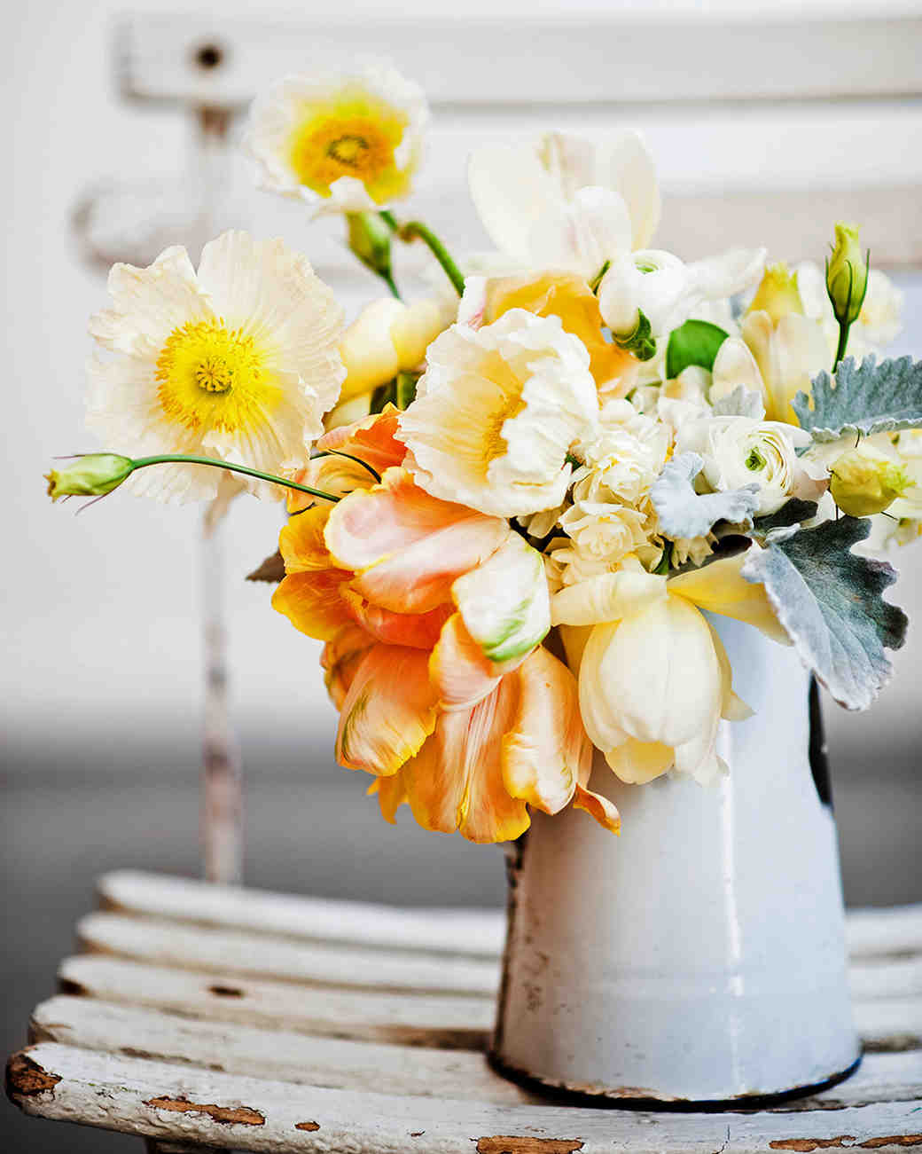 28 Of The Prettiest Rustic Wedding Centerpieces Martha Stewart Weddings