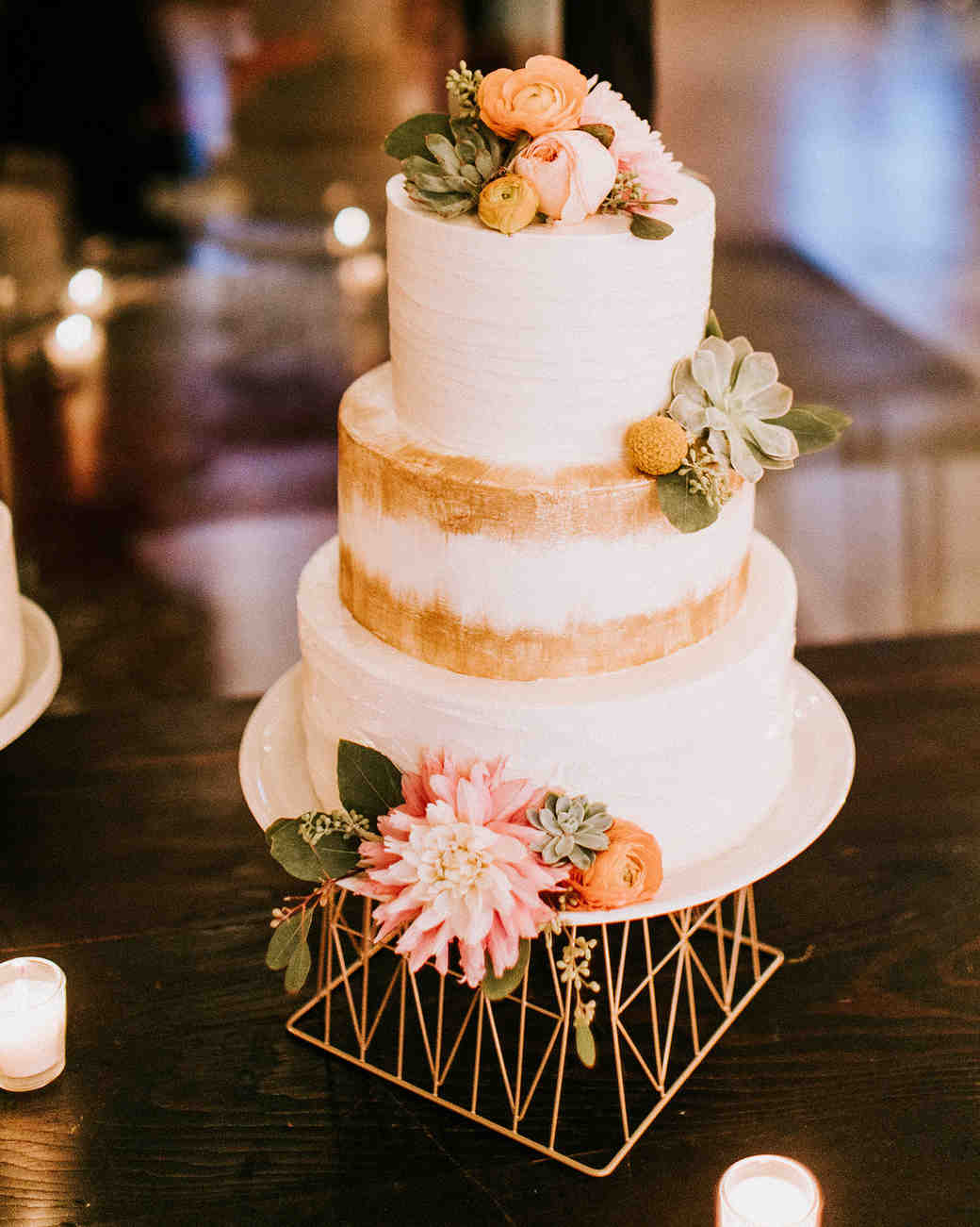 26 Unique Wedding Cake Stands Martha Stewart Weddings