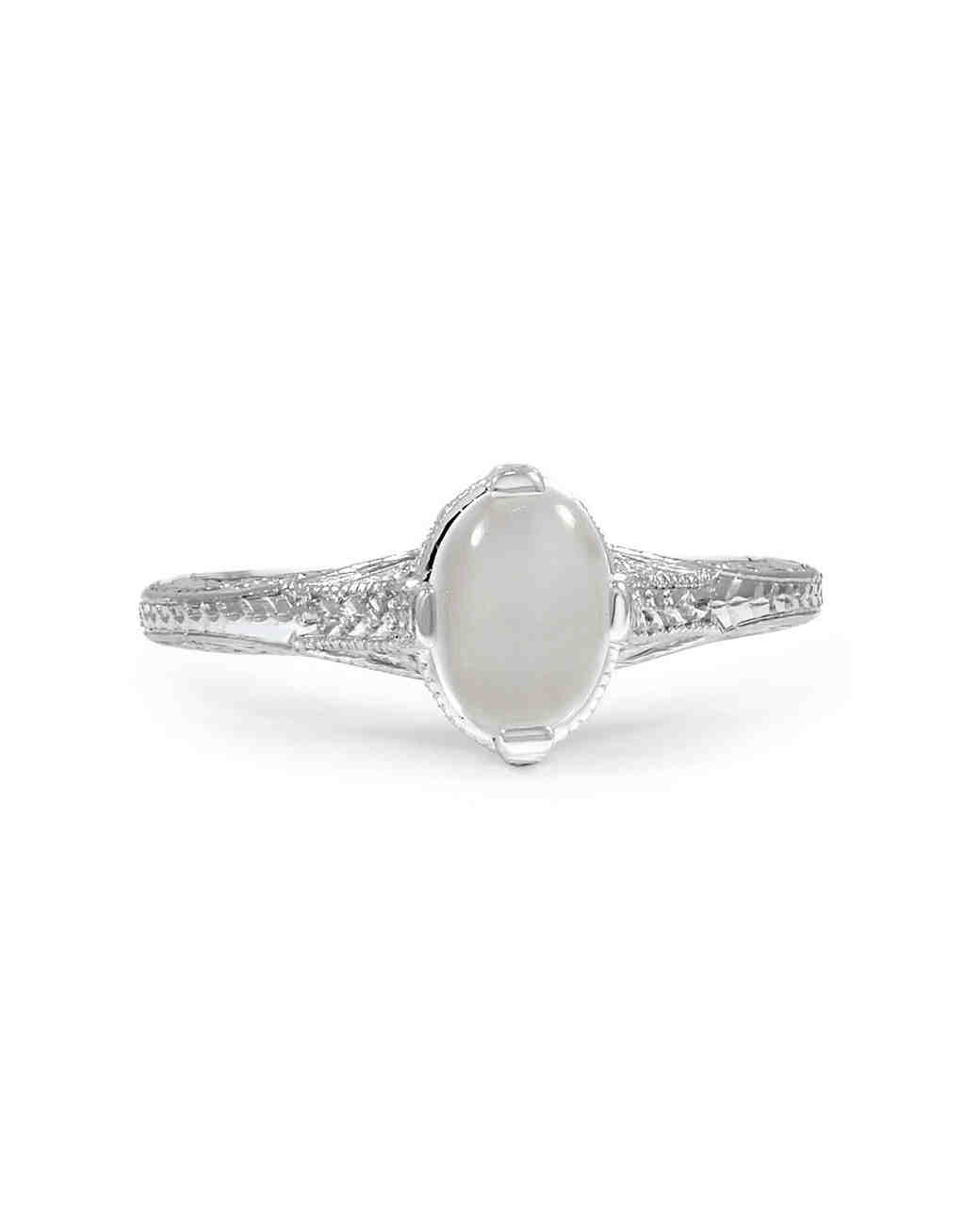 10 Moonstone Engagement Rings Modern Brides Will Love Martha Stewart