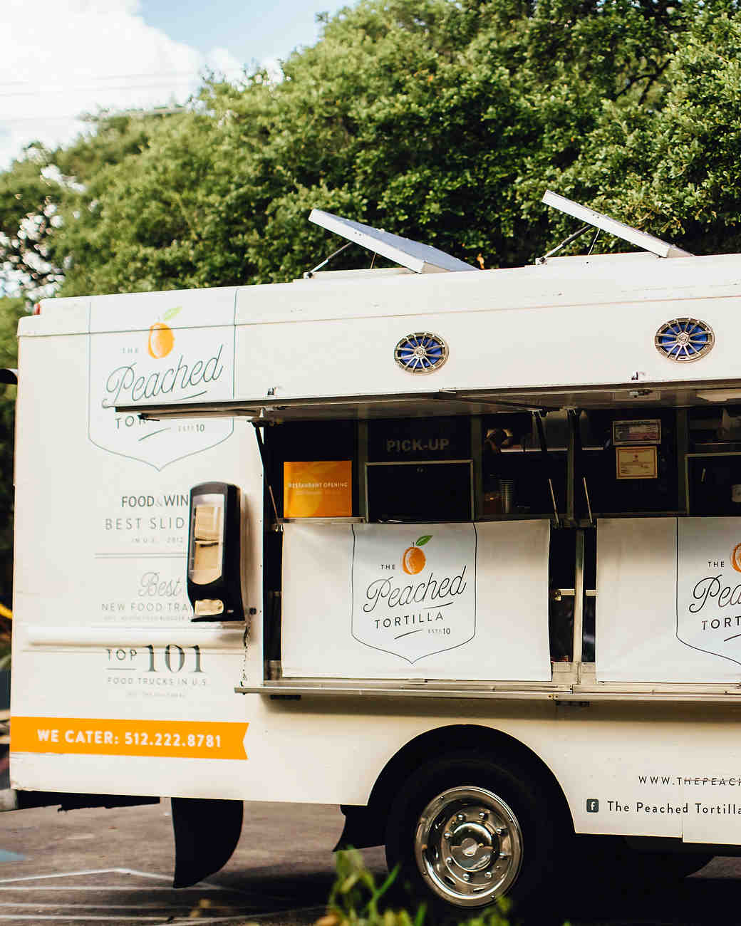 Mobile Bars and Food Trucks That Can Roll Right Up to Your Party