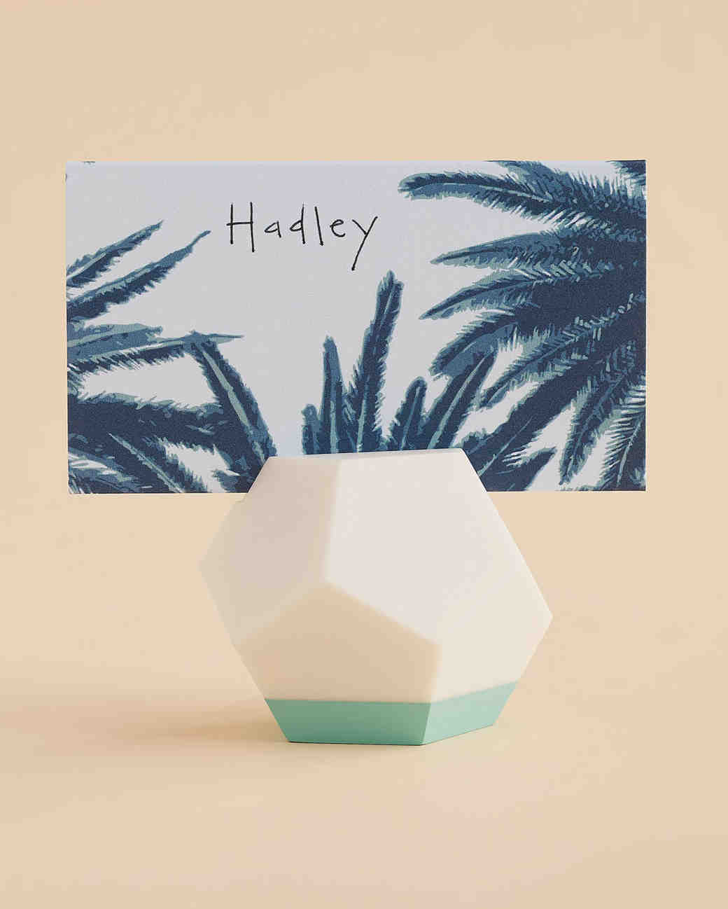 wedding place card holder ideas that add a personal touch