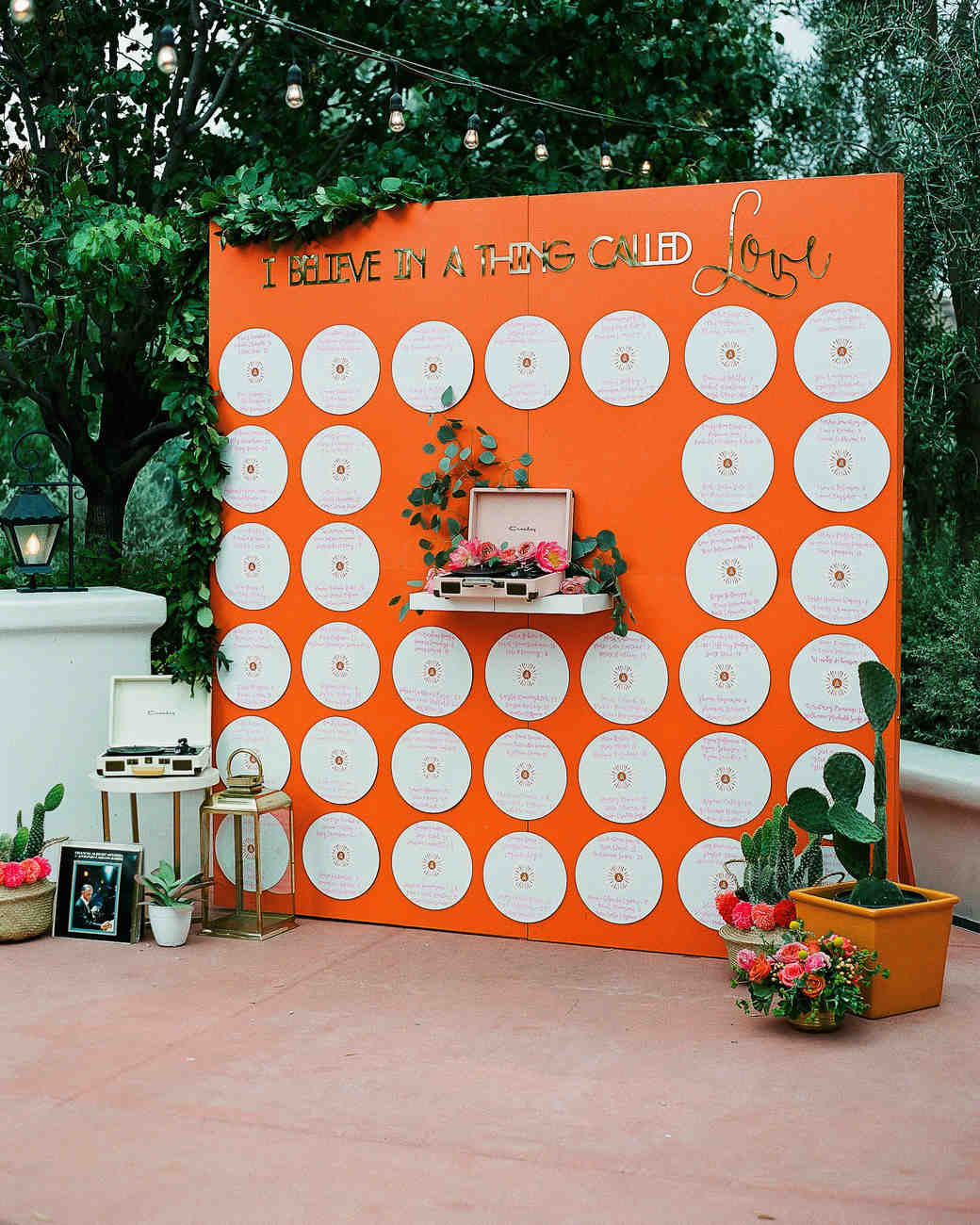 25 Unique Wedding Seating Charts to Guide Guests to Their Tables