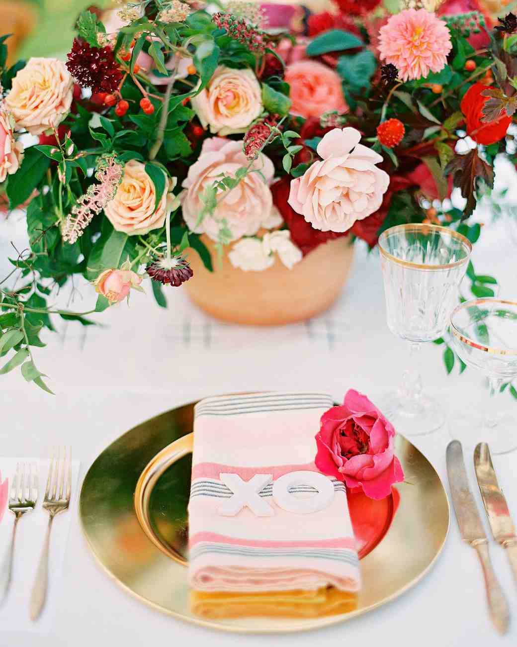 36 Gold Wedding Ideas | Martha Stewart Weddings