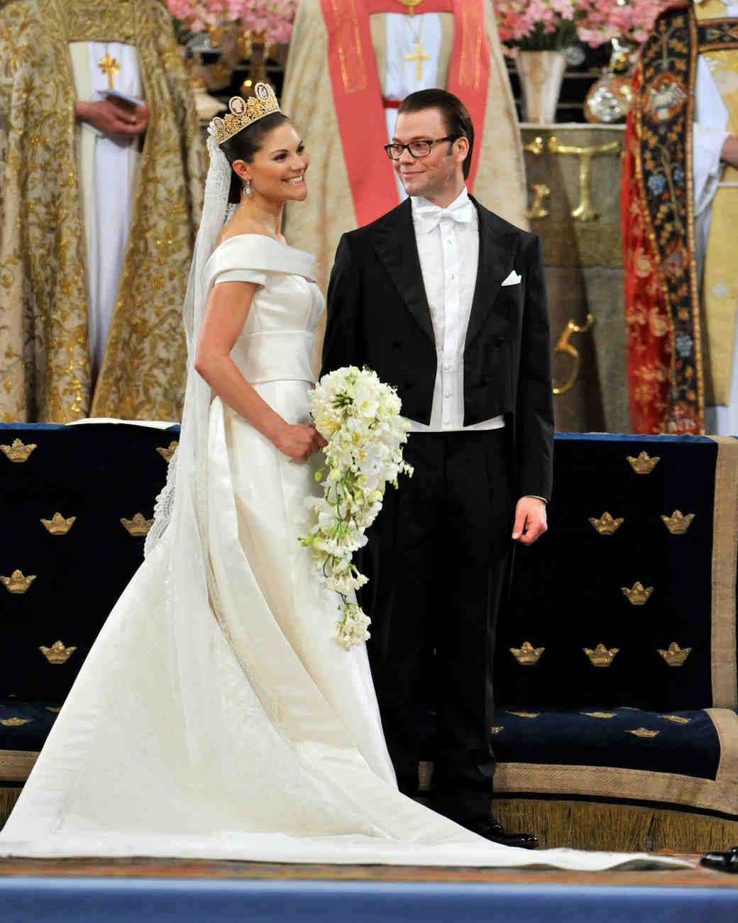 the royal wedding dressesphoto