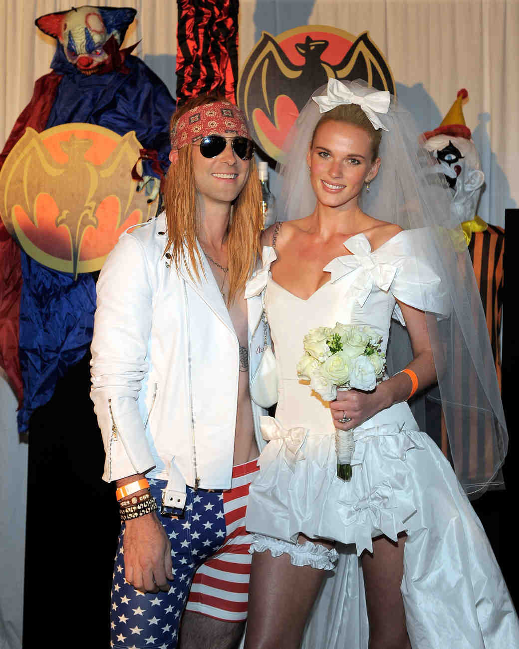 15 Celebrities Who Went Bridal For Halloween Martha Stewart Weddings 15 Celebrities Who Went Bridal For Halloween Martha Stewart Weddings