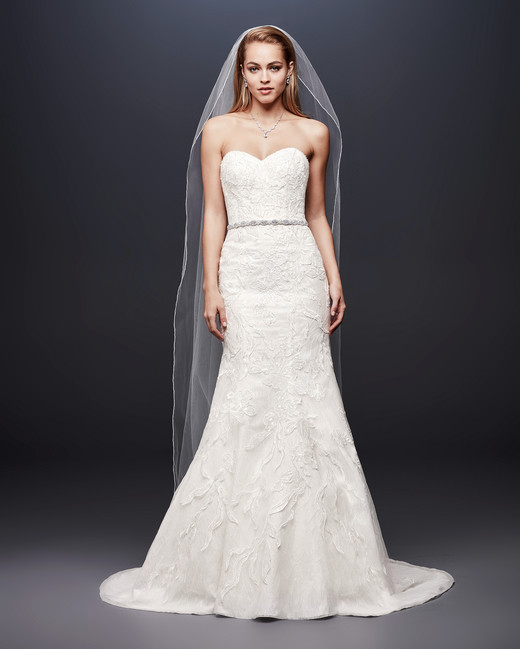 David's Bridal Fall 2018 Wedding Dress Collection | Martha Stewart Weddings