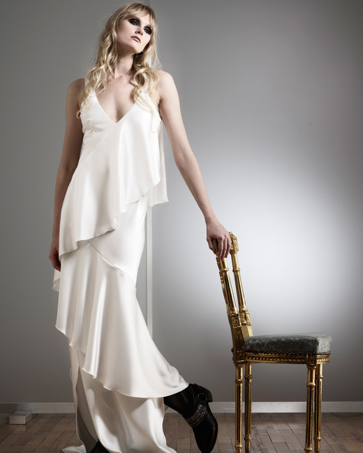 Elizabeth Fillmore Spring 2018 Wedding Dress Collection Martha Elizabeth Fillmore V Neck Wedding Dress Spring 2018