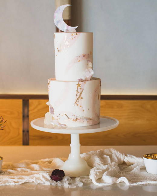 32 pastel wedding cakes