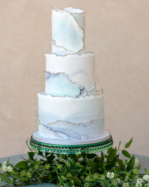 32 pastel wedding cakes