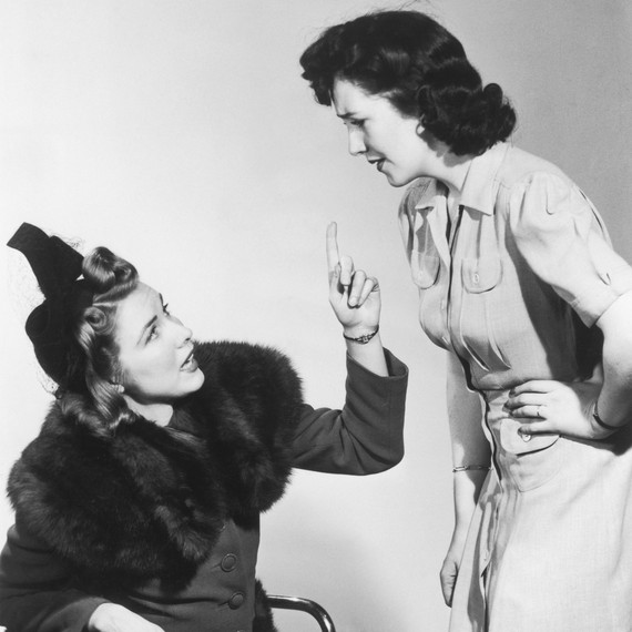 Women Arguing Women Arguing
