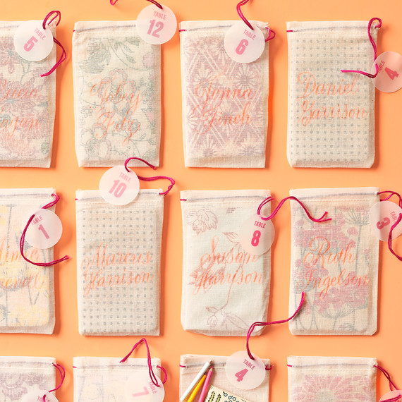 escort-cards-207-d111982.jpg