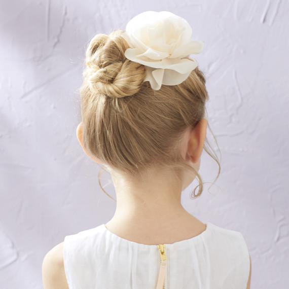 flower-girls-396-d111967.jpg