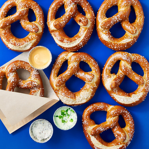 pretzels pretzels