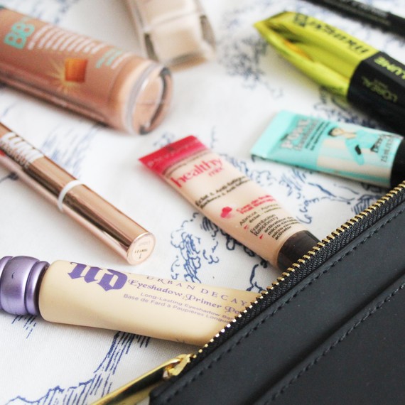 makeup-bag-contents-0515