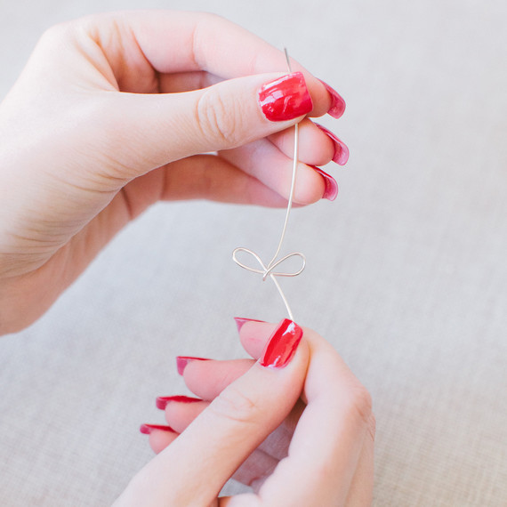 diy-jewelry-wire-bow-5-0415.jpg