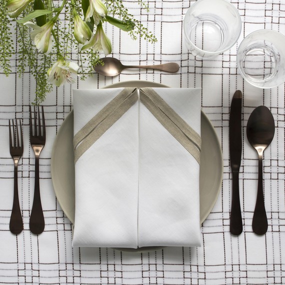 david-stark-napkin-fold-0815