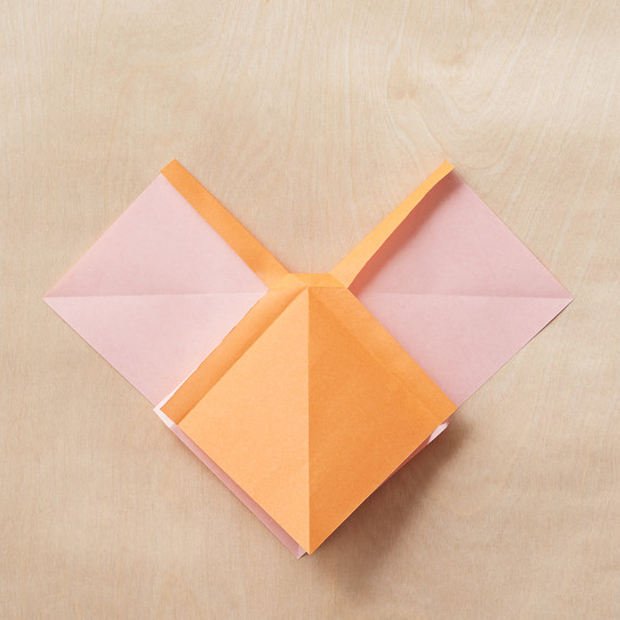 origami-bow-11-209-mwd110795.jpg
