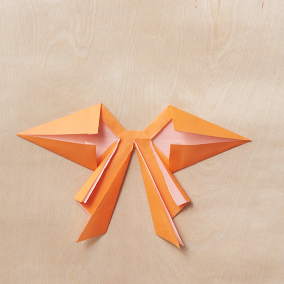 origami-bow-14-218-mwd110795.jpg