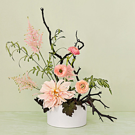 ikebana centerpiece with ranunculus ikebana centerpiece with ranunculus