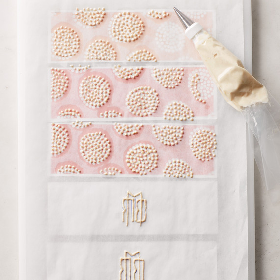 naked-cakes-how-to-001-d112920.jpg