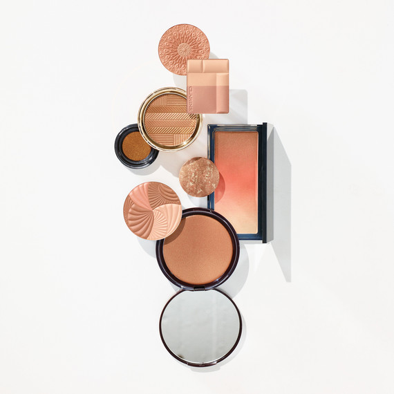 beauty-makeup-bronzer-399-d112929.jpg