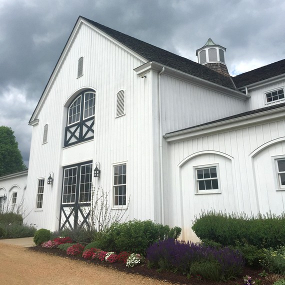 castle-hill-cider-charlottesville.jpg