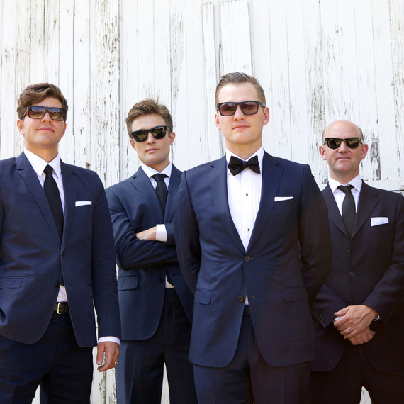 emily-brett-wedding-groomsmen-0414.jpg