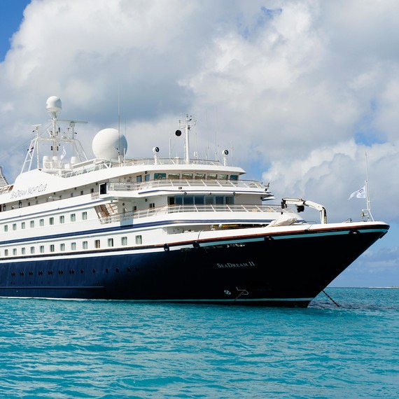 honeymoon-cruises-seadream-ii-0416.jpg