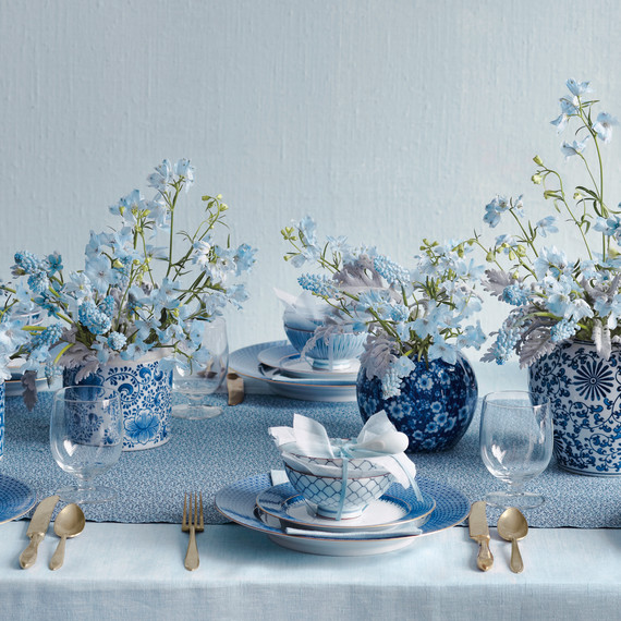 palette-blue-centerpiece-mwd108489.jpg