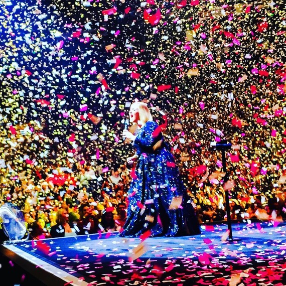 adele-pink-confetti-love-notes-1016
