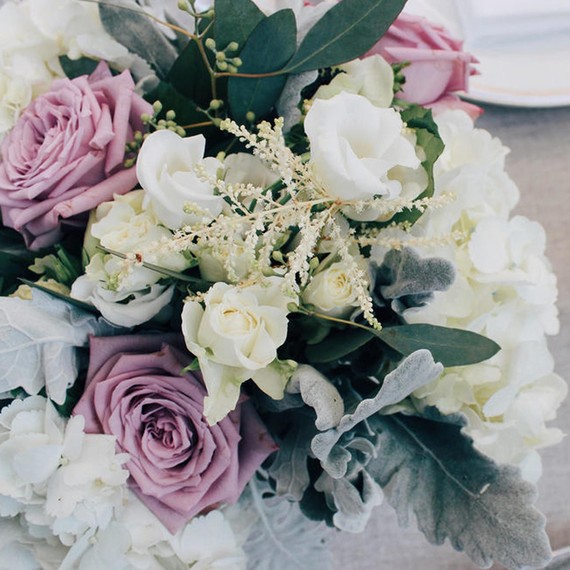 purple-white-green-arrangement-0116