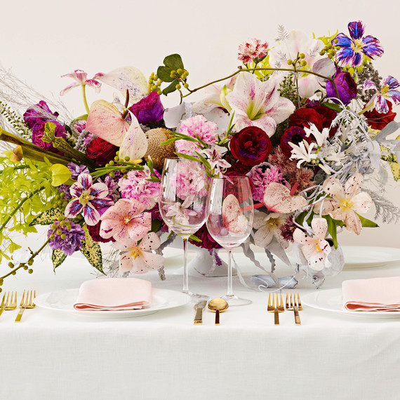 pink and red flowers centerpiece pink and red flowers centerpiece