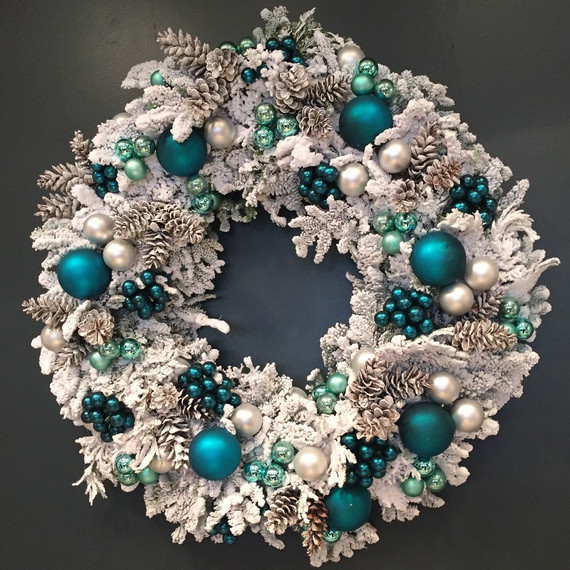 darcy-diary-tiffany-lunch-wreath-1215.jpg