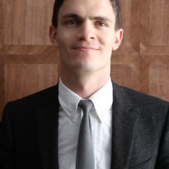 tie-video-screen-grabs-pratt-tie-0715.jpg
