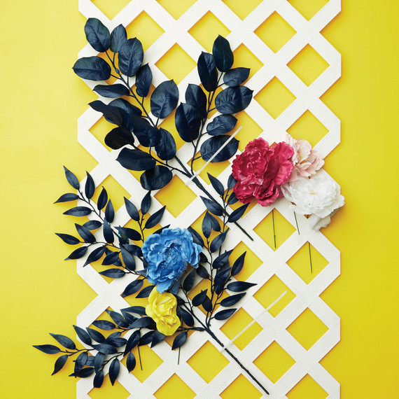 workbook-diy-flower-wall-final-d112701.jpg