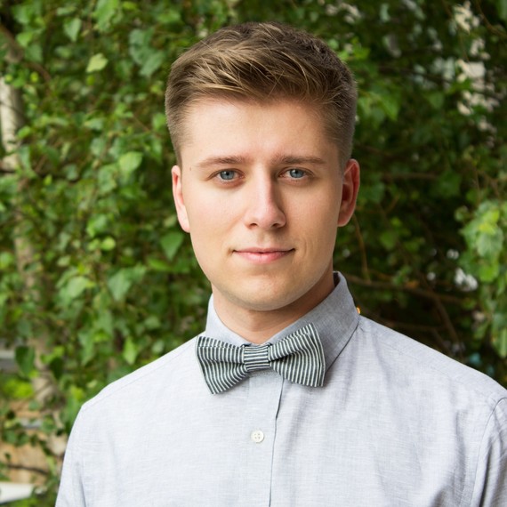 davidstarkdesign_mscont_diybowtie_joey1_small.jpg (skyword:312893)