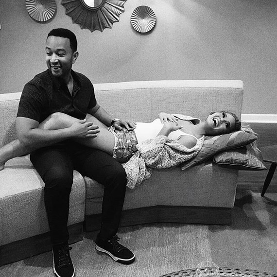 chrissy-teigen-john-legend-pregnant-1015.jpg
