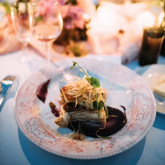 thomas jared wedding reception food table setting thomas jared wedding reception food table setting