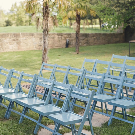 anna-ania-wedding-chairs-028-s112510-0216.jpg