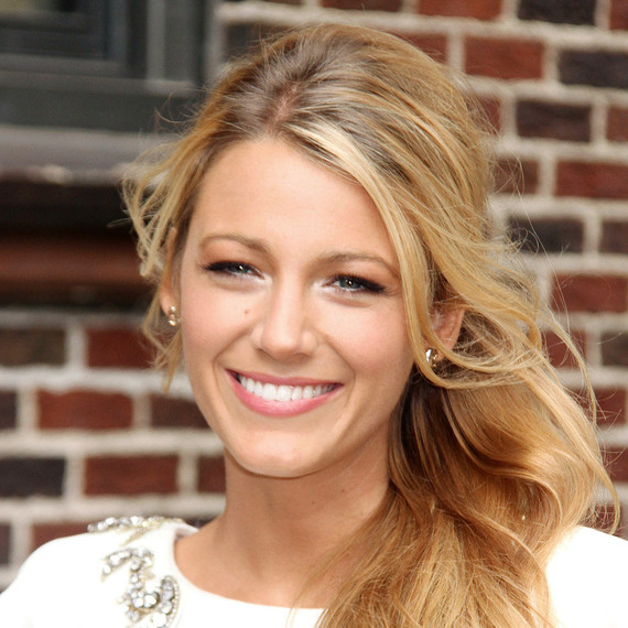 blake-lively-preserve-valentines-day-0215.jpg