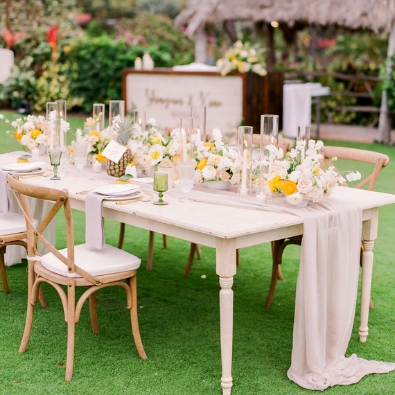 light gray and ivory table linens with yellow decor reception display light gray and ivory table linens with yellow decor reception display
