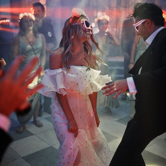 karolina sorab wedding couple dancing karolina sorab wedding couple dancing