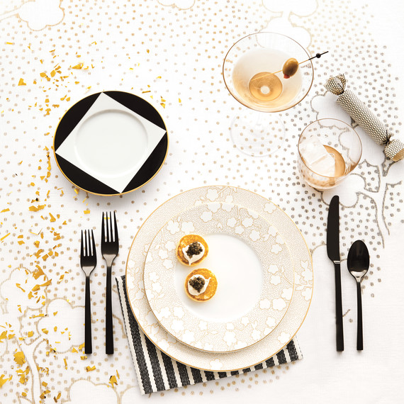 place-setting-celebration-105-d112189-comp.jpg