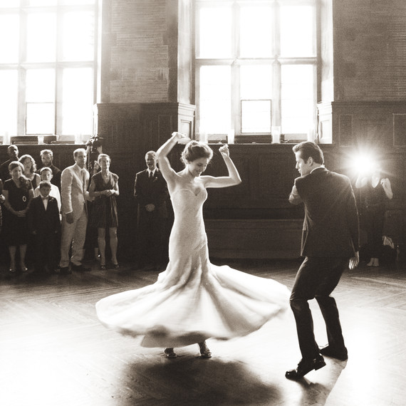 tiler-robbie-first-dance-0217-2-d111357-bw.jpg