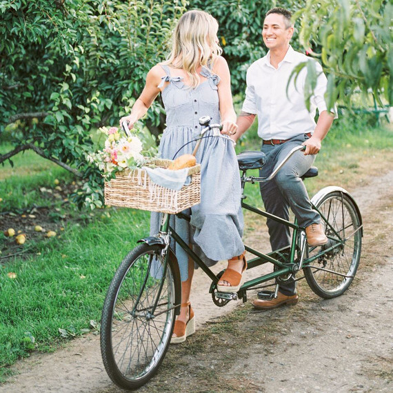 engagement photo ideas jennifer hodder engagement photo ideas jennifer hodder