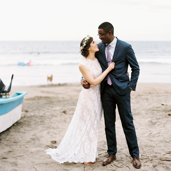8 Things To Consider If You Re Planning A Beach Wedding Martha Related Beach Wedding Ideas To Kick Off Your Tropical Celebration